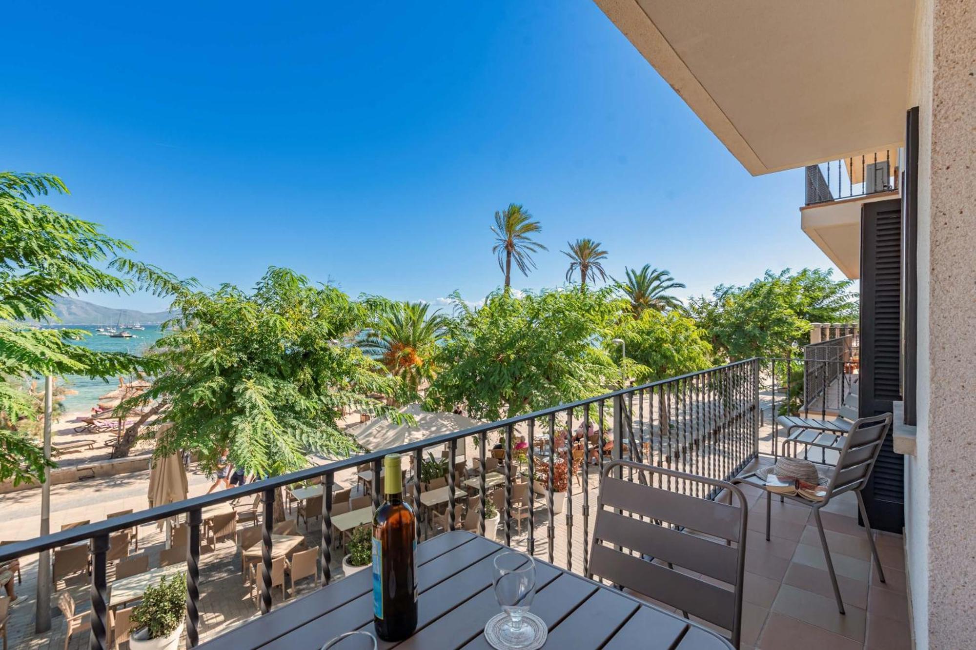 Apartment Beachfront Vora Mar *